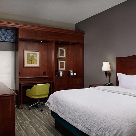 Hampton Inn Atlanta-Cumberland Mall/Cobb Galleria Area Smyrna Buitenkant foto