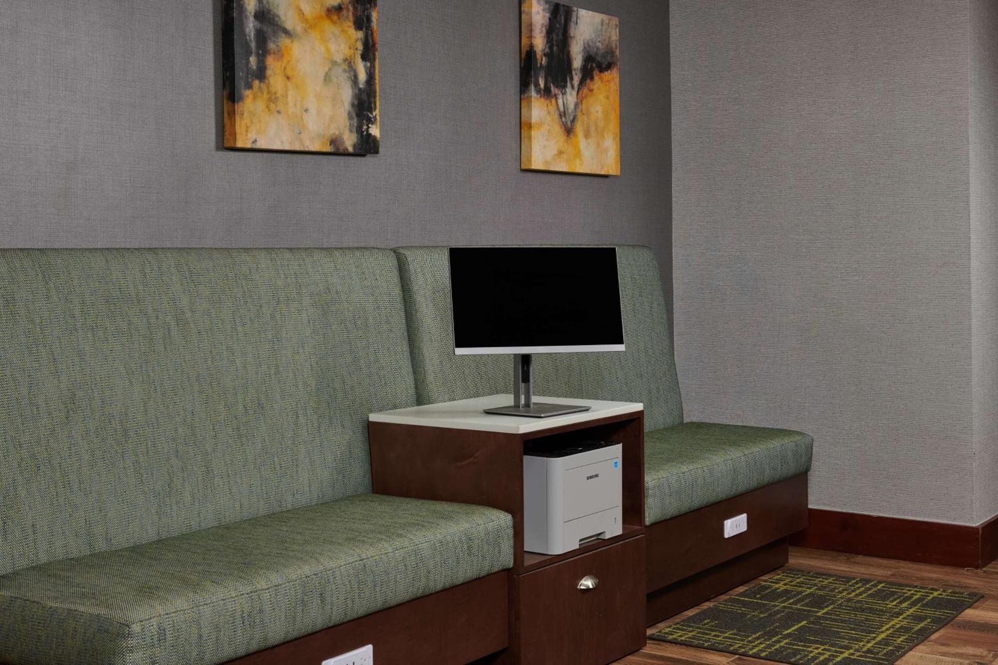 Hampton Inn Atlanta-Cumberland Mall/Cobb Galleria Area Smyrna Buitenkant foto